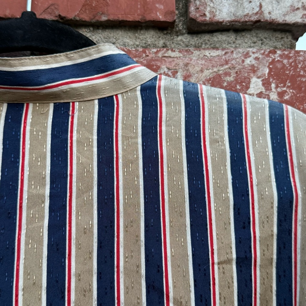 Vintage Koret button down top - Picture 8 of 9